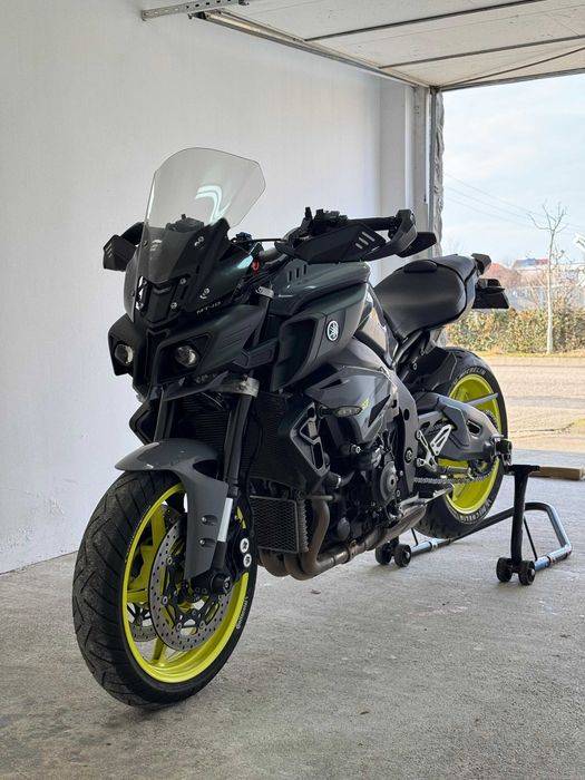 Yamaha MT10 Touring Edition