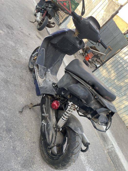 Vand scuter suzuki