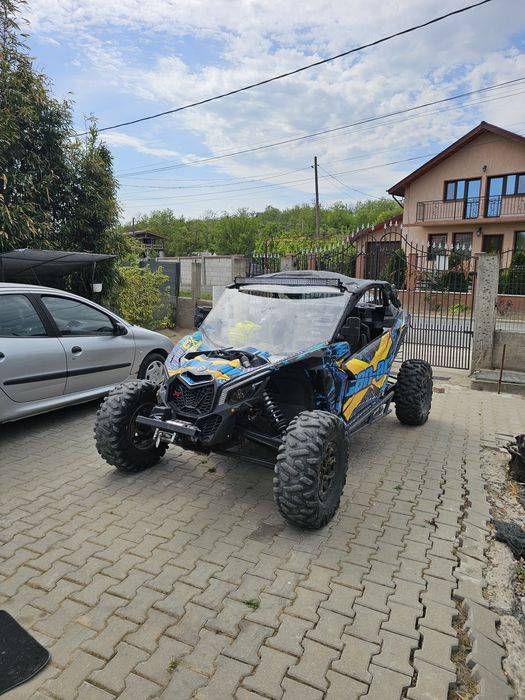 Can am maverick x3