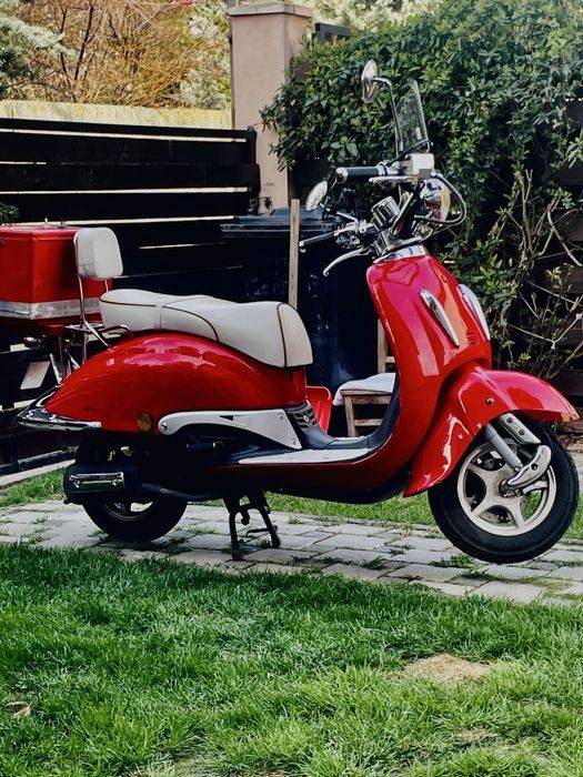 Vand scuter retro