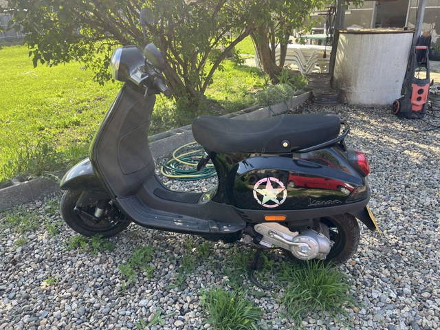 Vand Scuter Vespa