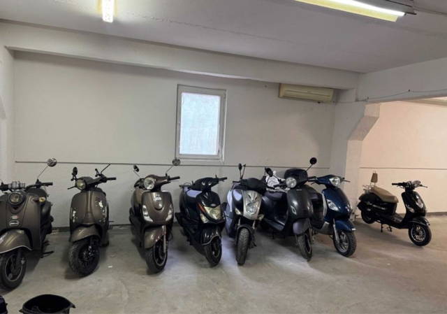 Vand scuter fara permis OFERTA!