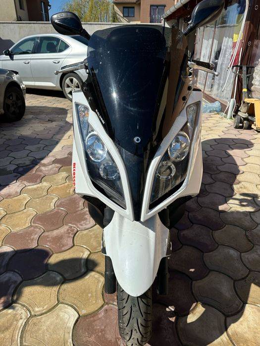 Kymco Downtown 300i ABS