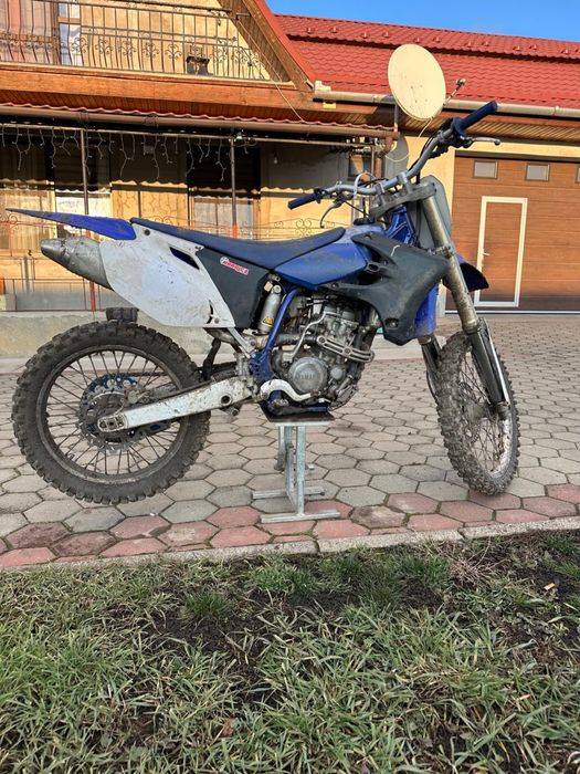 Vand sau schimb Yamaha yz250 f