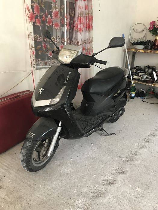 Vand scuter peugeot vivacity 49 cm