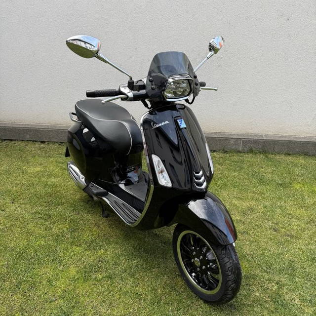 Vespa Sprint 50cc (2023)
