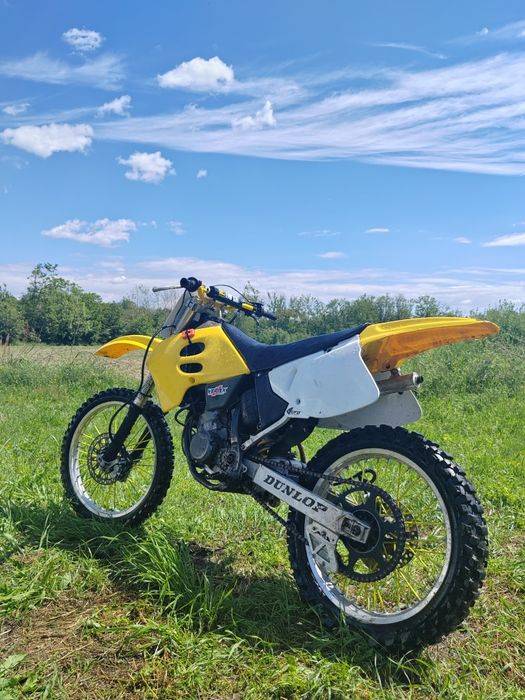 Suzuki rm 125 2t