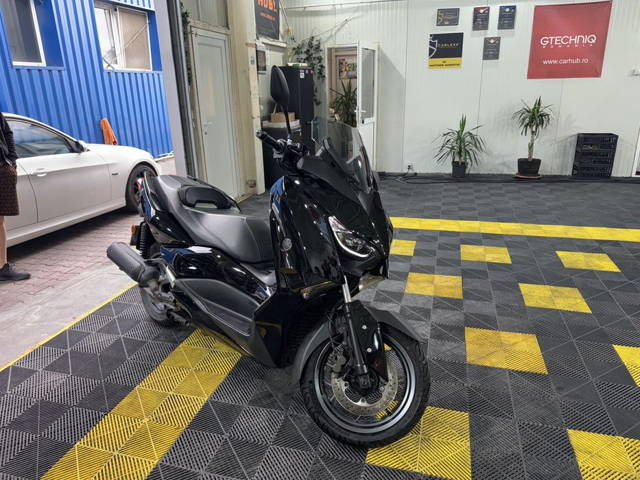 Yamaha xmax 125 stare buna