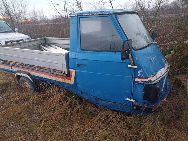 Vând Piaggio Ape adus din Italia
