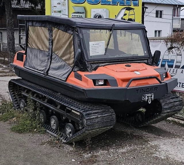 Șenilat rusesc marca Tinger