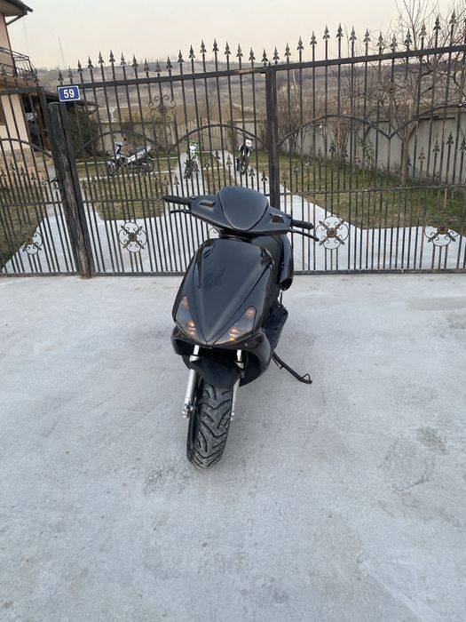 Scuter benelli 49 cc