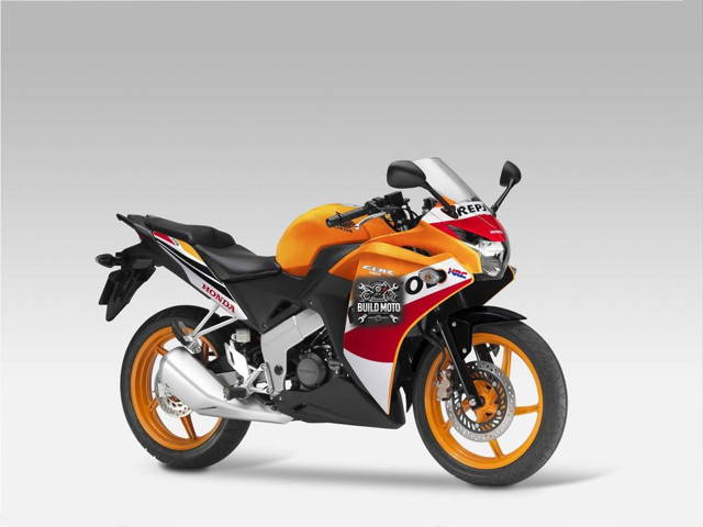 Dezmembrez honda cbr 125