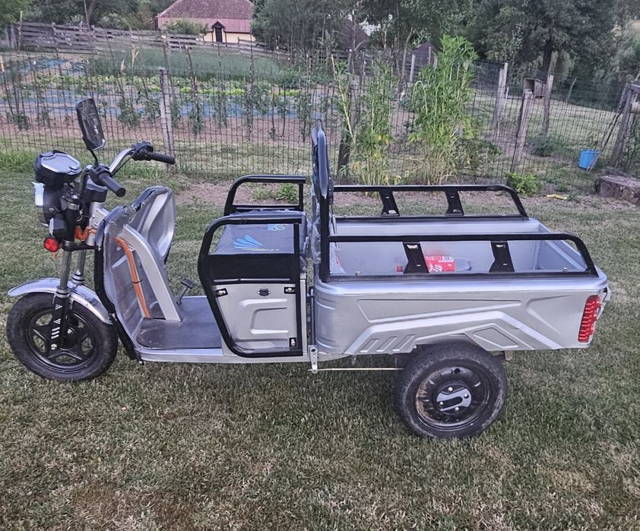 Triciclu electric