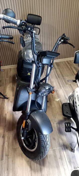 Scuter electric fara permis