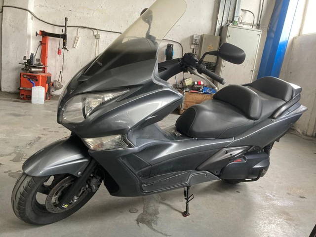 Maxi Scuter Honda Silver Wing