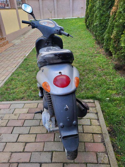 Vând motor Piagio liberti