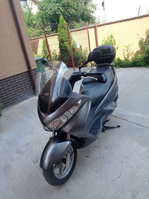 MaxiScuter Suzuki Burgman 200cc