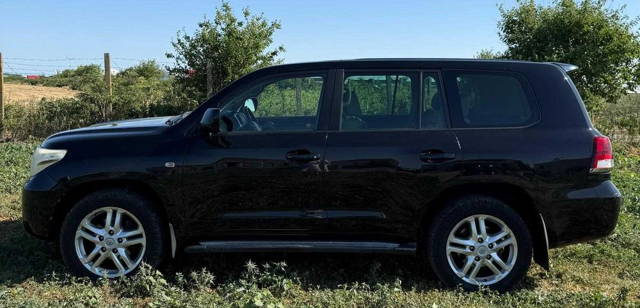 Toyota Land Cruiser 4.5 V8 D Executive  4x4 | Full Service Toyota