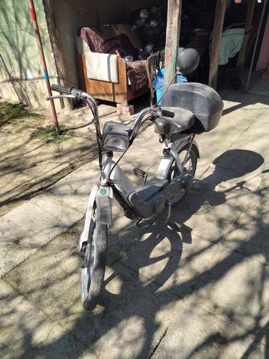 Vând moped Piaggio ciao