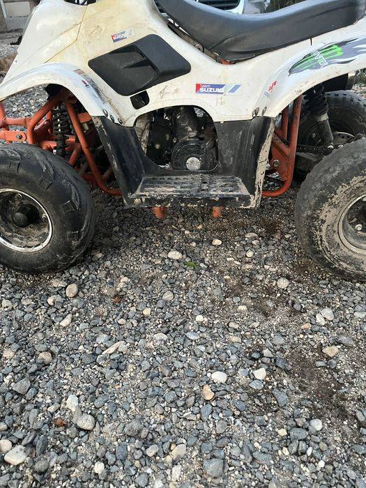 Atv 125cc merge foarte bine