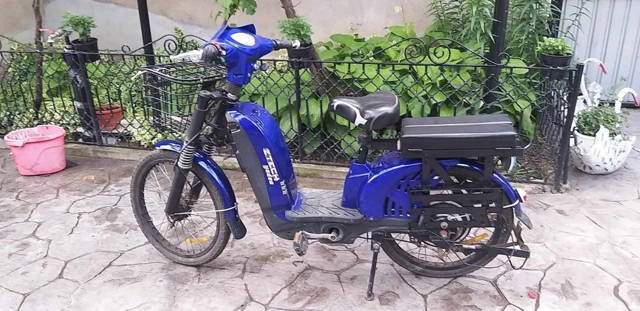 De vanzare bicicleta electrica