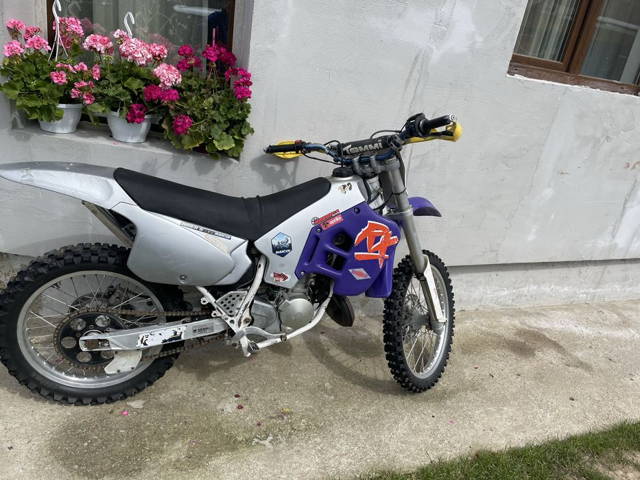 Schimb Aprilia 125 2T cu cross 4t
