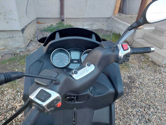 Piaggio mp3 500ie LT permis B