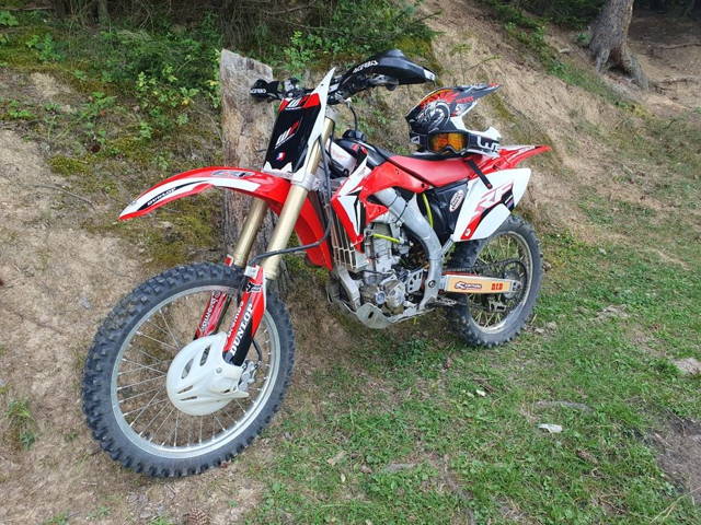 Vand / schimb Honda CRF 450 / enduro / cross