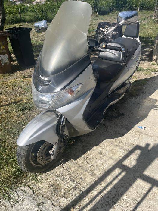 Scuter BURGMAN 400