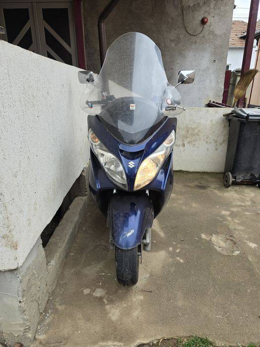 Suzuki Burgman AN 400 2006