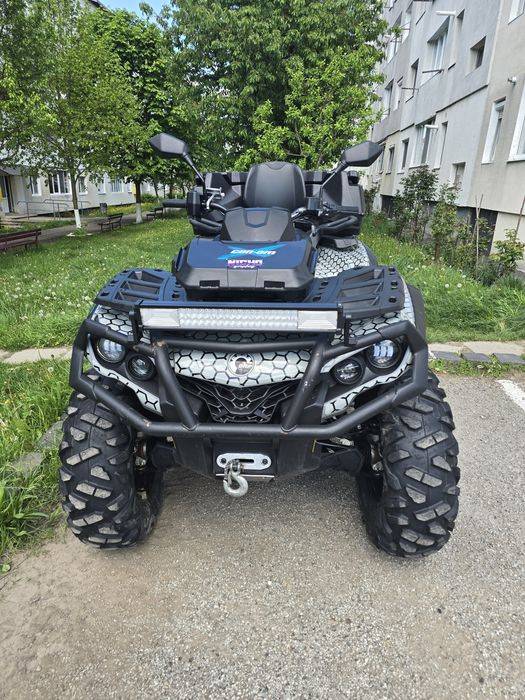 Vând schimb Can Am Outlender 1000R