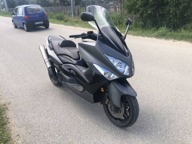 Yamaha t max 500