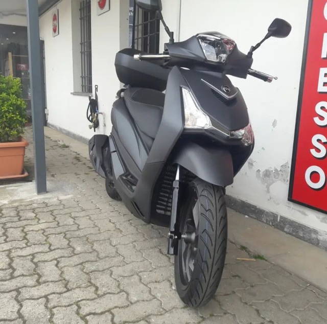 Sym HD300 din 2020, in stare noua, doar 300 km