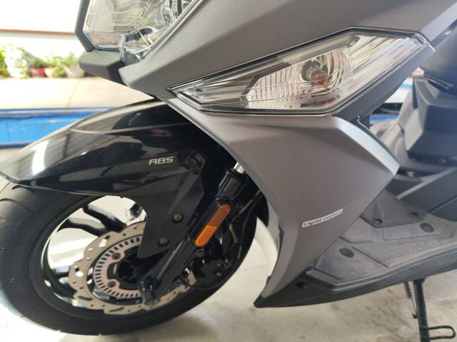 Maxiscuter sym jet 14 , 125cc