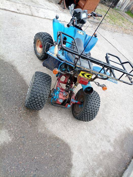 Vând atv de 150.