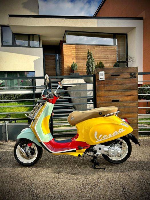 Scuter Vespa Sean Wotherspoon ( 946 sei giorni dior armani  946 bunny)