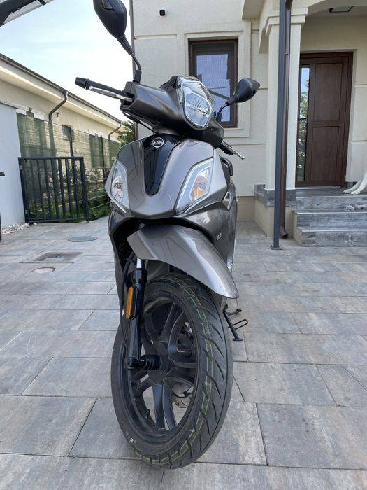 Scuter Sym Symphony ST 50