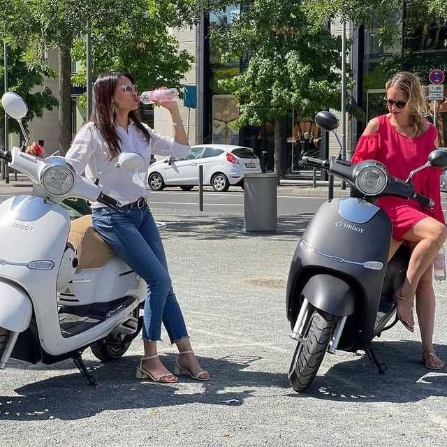 Scutere electrice noi 0 km Tinbot GmbH, autonomie pana la 240 km