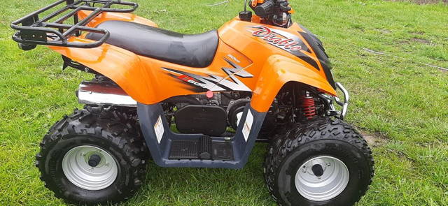 Vând atv Dinli 50cc 2x4