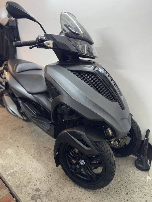Piaggio MP3 Yourban 300 ie - Categoria B