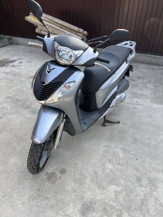 Vand Honda sh125 cu acte