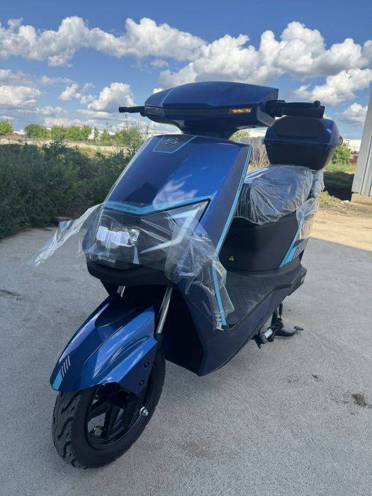 Scuter Electric 100km Autonomie GARANTIE SI FACTURA