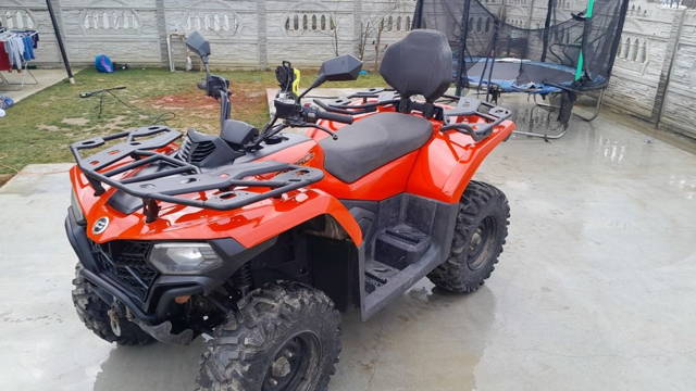 Vând Atv 450 L x4