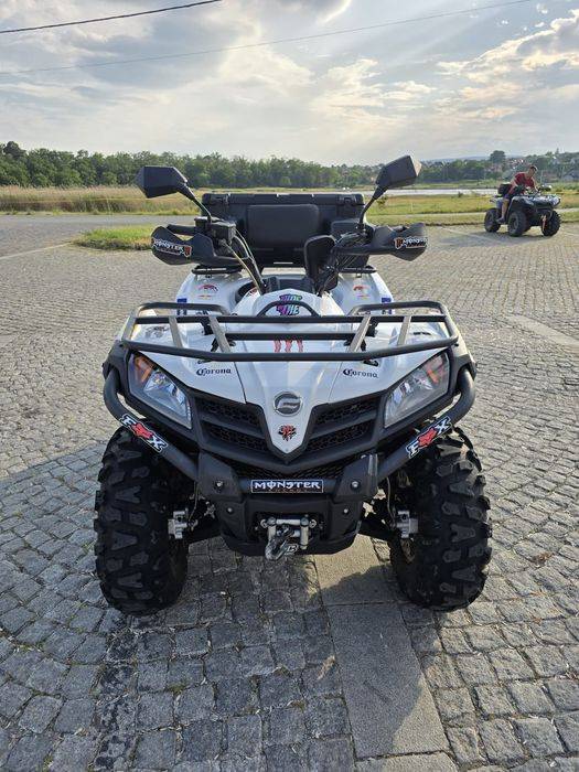 Vând CF Moto 520