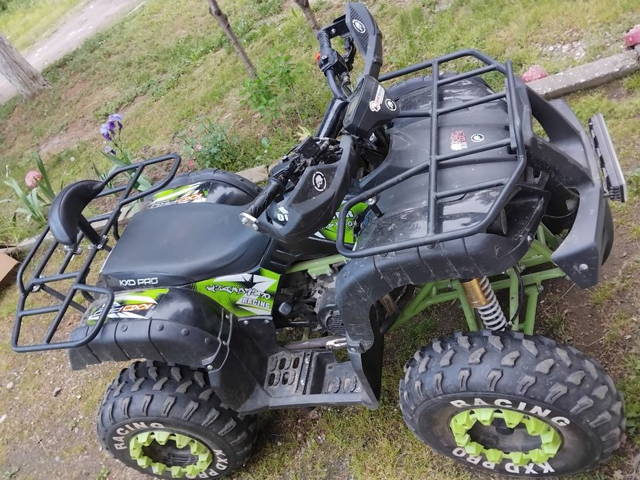 Atv 200cm Hummer 200 Roata pe 10" model 2020

Diverse