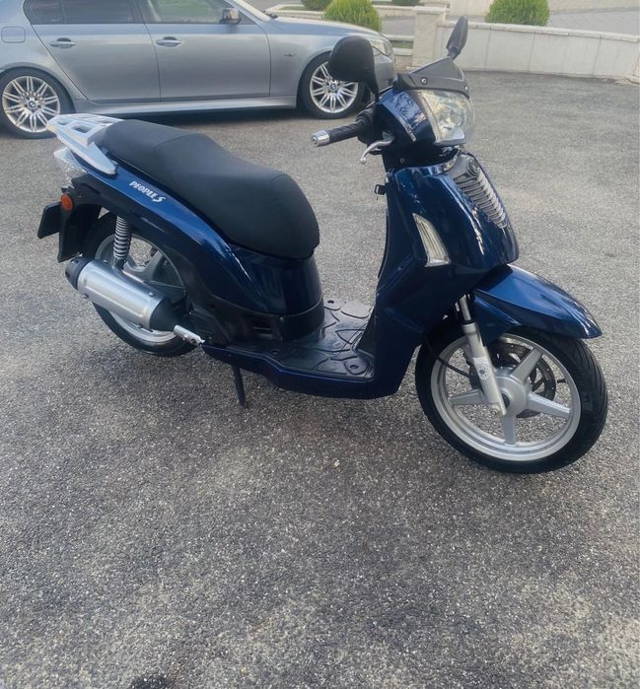 Kymco People S200 (163cc)