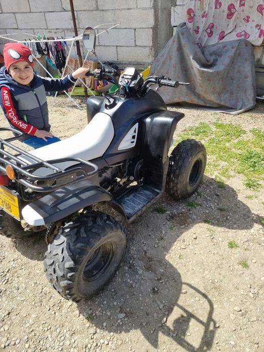 Atv 149 cm atv 110 Mărime Medie ,automat 2008/pornire telecomanda