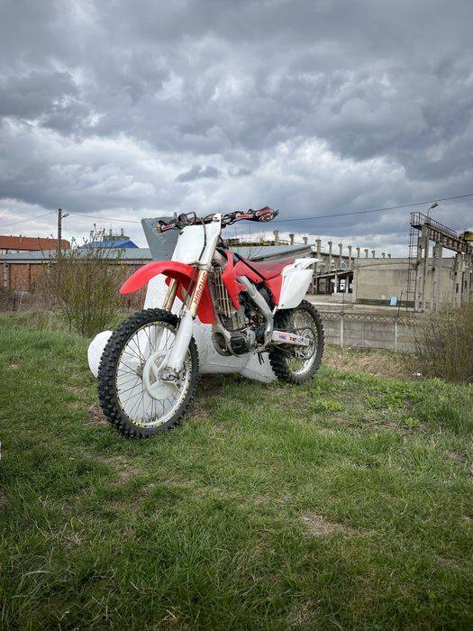 Honda crf 250 in stare foarte buna