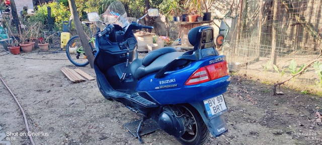 Suzuki Burgman 400 2001