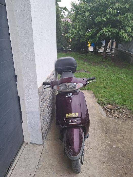 Vând scuter Kimco 50cc